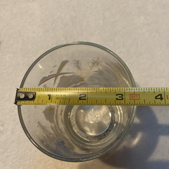 DISNEY McDonalds Set Of 4 Glasses REMEMBER THE MAGIC - Picture 7 of 9